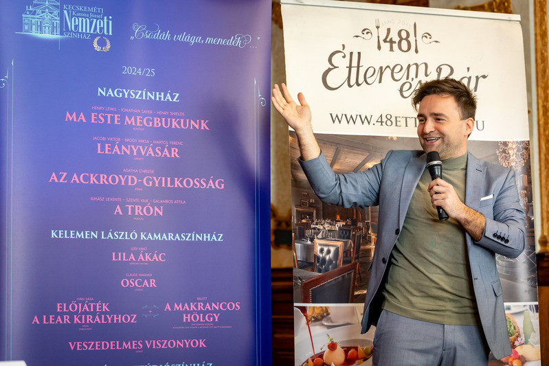 Szente Vajk főrendező